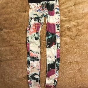 Lulu lemon yoga tights